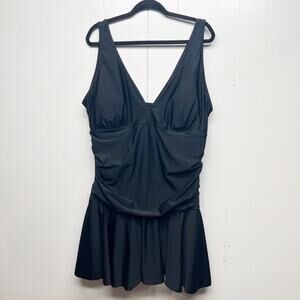 Cocopear Women's Black Bathing Suit Size XXXL w/Shorts